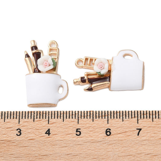 Stationary Lovers Charm