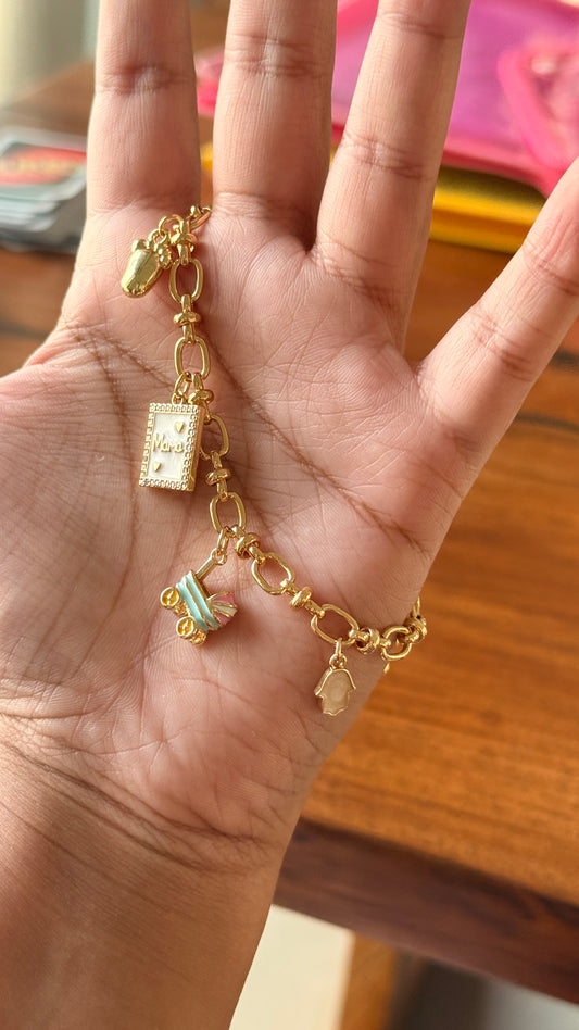 Mama’s Little Milestones Charm Bracelet